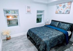 Luxurious 3 Bedroom Apt with a beautiful balcony