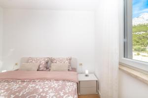 Luxury Apartments Sunny Side