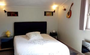 Sejours chez l'habitant Nature sud Malpas : photos des chambres