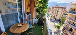Cosy 2 bedroom apartment on 5 floor with balcony in the centre of Denia near the playa- SPAIN