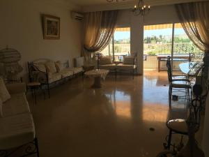 Maison pied dans leau à résidence Jinène Hammamet