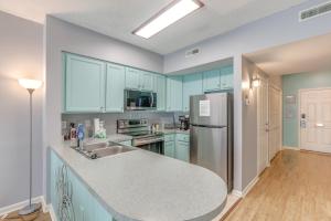 Community Pool and Tennis Court Myrtle Beach Condo