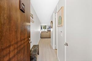 G33 - Steps to the Sand