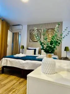 Cantinho das Pedras - Vale de Paraíso