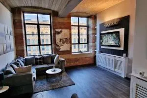 Modern 1 Bed Apartment With Secure Gated Parking - 希普利