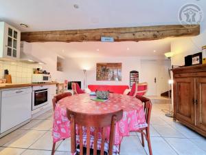 Gîte rénové au calme avec jardin clos à Boissets - FR-1-527-46