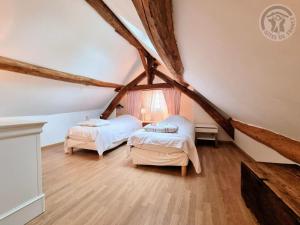 Maisons de vacances Gite Boissets, 3 pieces, 4 personnes - FR-1-527-46 : photos des chambres