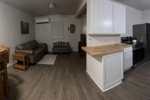 River's Edge Retreat / Close I-5 - Rogue River