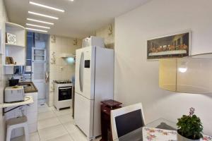 Copacabana Salão 3 quartos ar split 2 banheiros