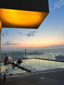 503 Edge芭提雅25层正海景大二房二厅二卫, 沙滩+步行街+购物中心