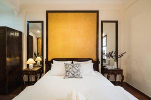 Indochine 4Bedrooms house Heart Old Quarter by SSens Homes