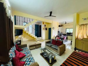 Swaradhya Hillside Villa 3BHK -AC - WiFi - SmartTV - Parking - Kitchenette - Near Lonavala
