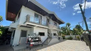 Sonrisa - Golden Meadows by Hiverooms - Dapitan