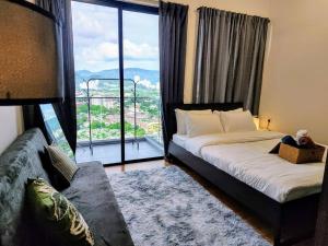 SkyPool 2Br 8pax Premium Suites Beacon Georgetown Penang