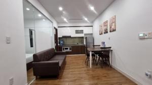 Phong Lan Apartments