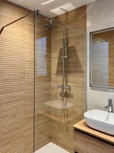 Moderno apartamento con gran terraza