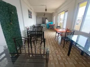 N L Homestay - Sohrārim