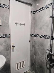 Quirino Hub Cozy place with Wi-Fi and Netflix