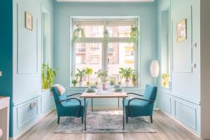 Art Deco Grand Apartment , Hero square, Huge Livingroom
