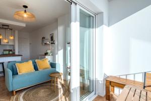 Apartamento de lujo con vistas al mar, a dos minutos de la playa