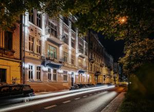 D21 Art Loft Apartment