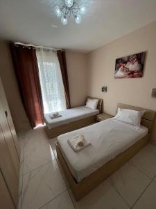 3 bedroom apartment Beach 950m First Floor