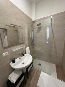 ROSAS Guest House - La Cementina