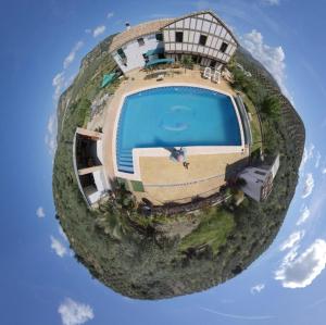 Las Marrojas, secluded Tudor country cottage