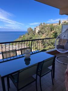 COCO SUNSHINE Apartment TAORMINA