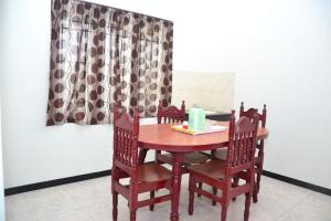 Caron Niron Two Bedroom Villa