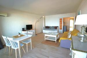 Apartment Seaside