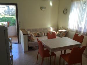 NIKA RELAX FOR 2, hike and bike