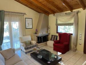 Elenas House - 4hvězdičkové hotely ve městě Kineta