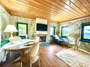 Waterfall Kataraktis Vatatsi