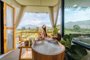 Pupah Kanna Pua-ปู๋ ป๋าล์ คันนา ปัว