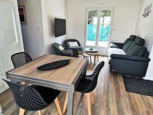 Maisons de vacances Entre mer et foret 1 : photos des chambres