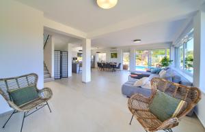 Villa BELLA VISTA with sea view