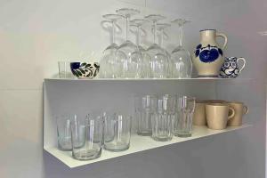 Stylish and comfortable one bedroom with sea view