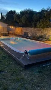 Villa provençale - piscine-calme - Châteaudouble