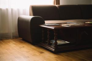 Casa Vatra Sinteului - Cu sala de evenimente de capacitate mare - Se inchiriaza integral