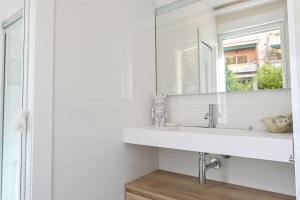 For You Rentals Bernabeu Stadium TEMPORAL Centro Madrid ACE350