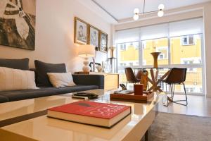 For You Rentals Bernabeu Stadium TEMPORAL Centro Madrid ACE350