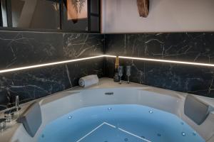 Le Splendide Collégiale Saint André