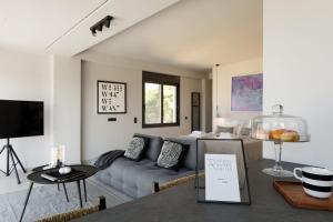 Experience Penthouse by Athens Riviera Suites