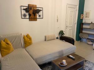 Lunas Sea View & City Center Apartment