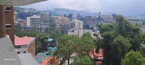 Brenthill Condo Quartz Unit