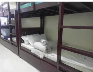 Brenthill Condo Quartz Unit - Aringay