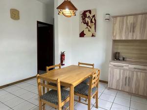 Apartment with sea view in Blue Bay, 125 m², near beach