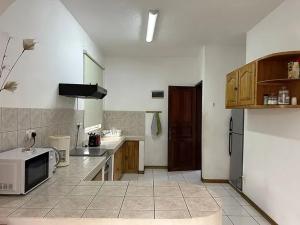 Apartment with sea view in Blue Bay, 125 m², near beach