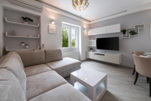 Sunset Premium Residence IV
